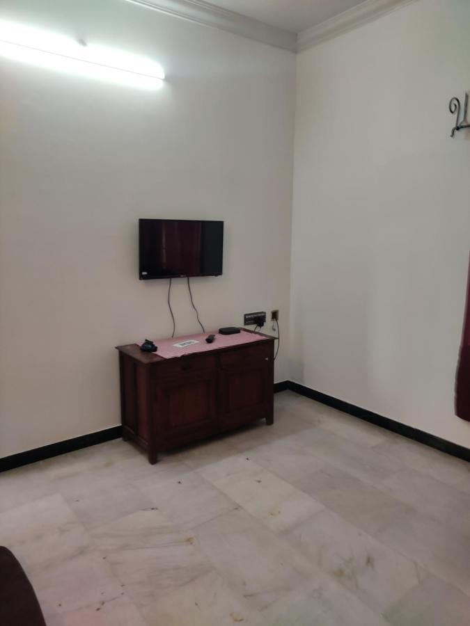 Villa Souhayl Homestay Pondicherry Exterior photo